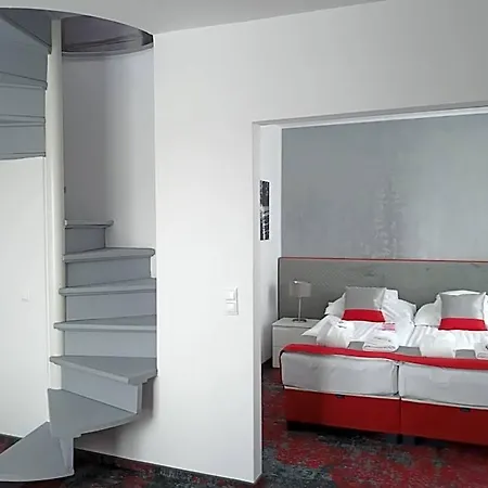 Hotell Liget Wellness Es Konferencia 4*