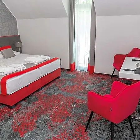 Liget Wellness Es Konferencia Hotell Szarvas