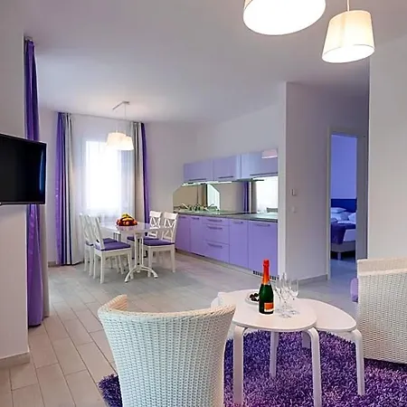 Liget Wellness Es Konferencia Hotell