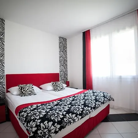 Liget Wellness Es Konferencia 4*