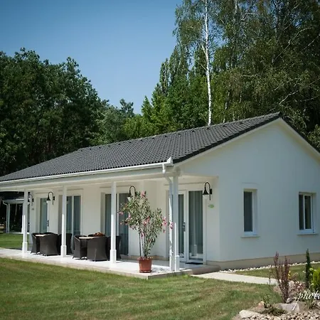 Liget Wellness Es Konferencia Otel