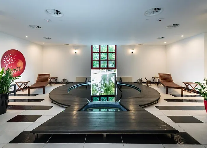 Liget Wellness Es Konferencia 4*