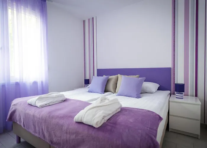 호텔 Liget Wellness Es Konferencia 4*